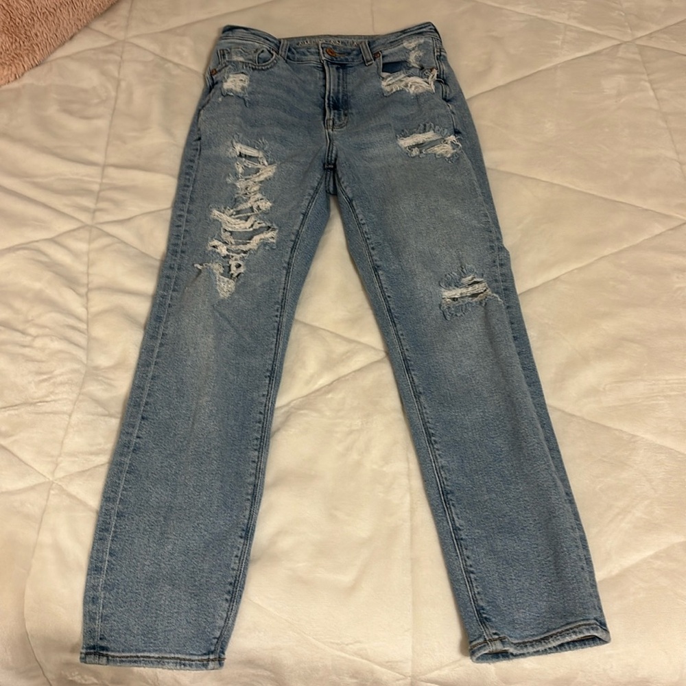 American Eagle Ripped Mom Jeans